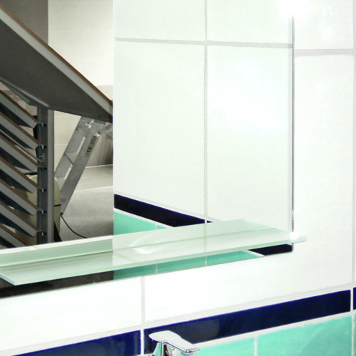Spiegel mit UV-verklebtem Fachboden aus Satinato