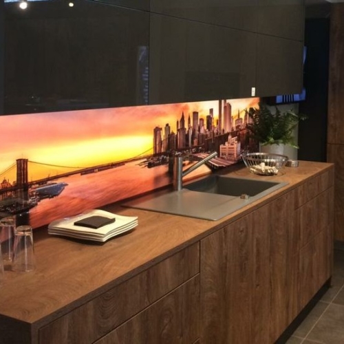 Küchenrückwand Digitaldruck auf Glas hinterleuchtet Skyline
